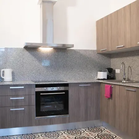 Placa Major 17 2n 1a Apartment *
